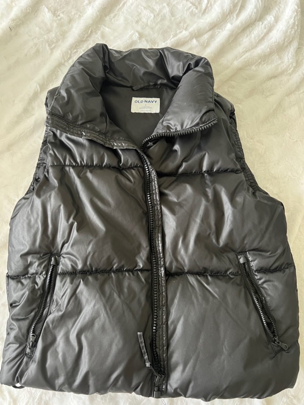 Old Navy Black Puffer Vest
